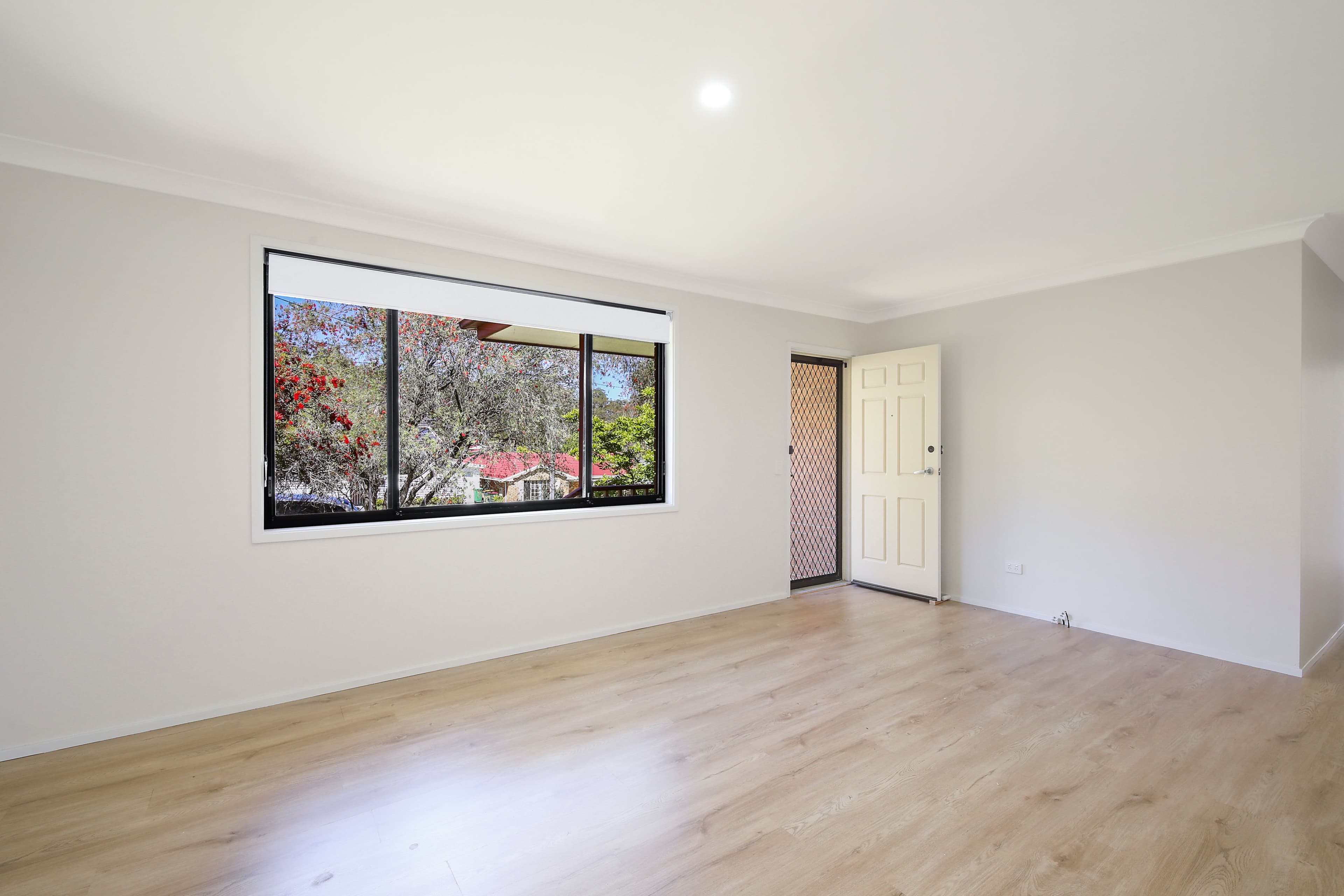 97 Patrick Crescent, Saratoga NSW 2251, Saratoga - Thumbnail 2