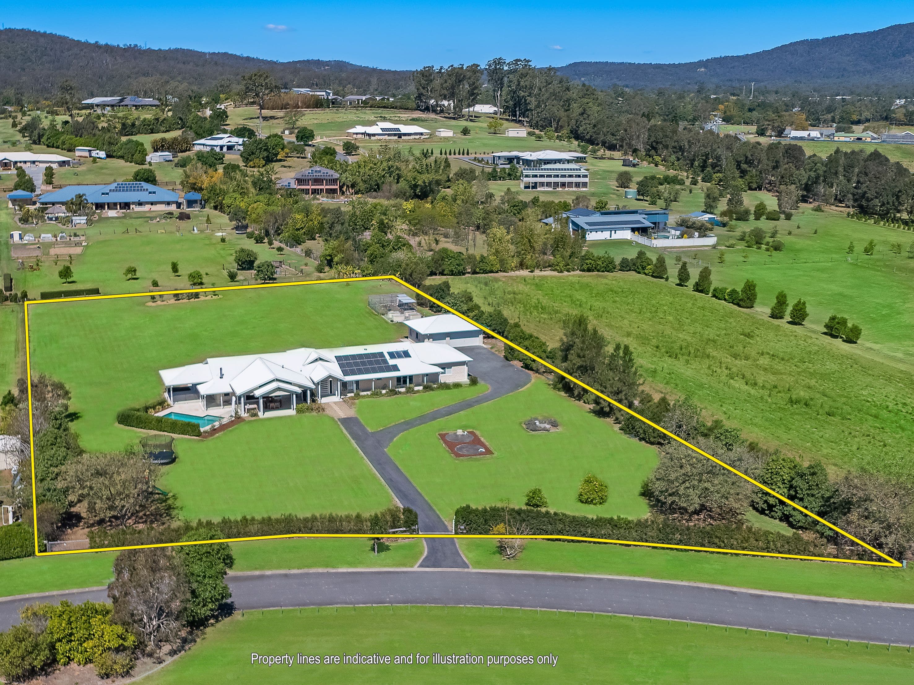 8 Sovereign Way, Samford Valley QLD 4520, Samford Valley - Thumbnail 3