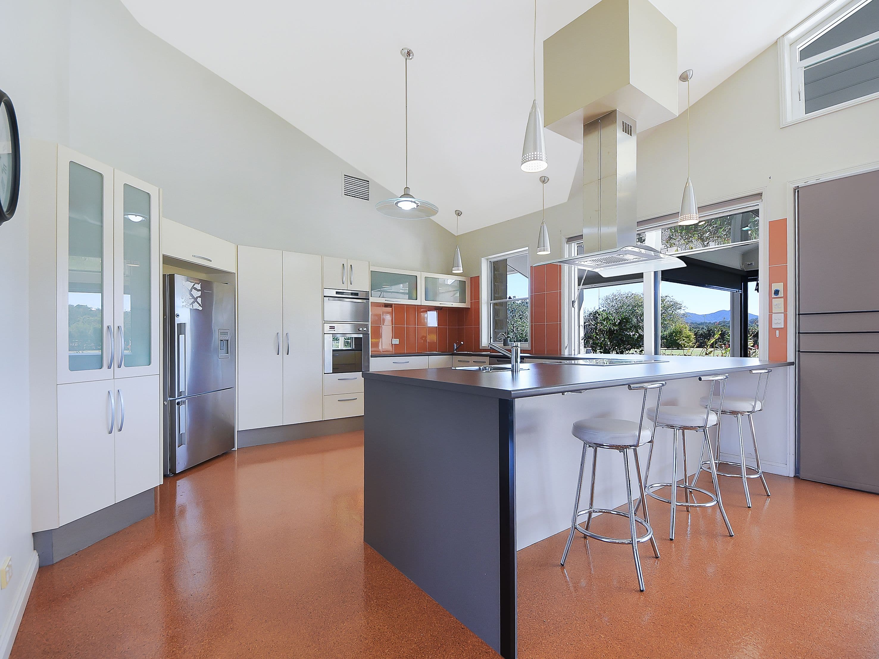 8 Sovereign Way, Samford Valley QLD 4520, Samford Valley - Thumbnail 5