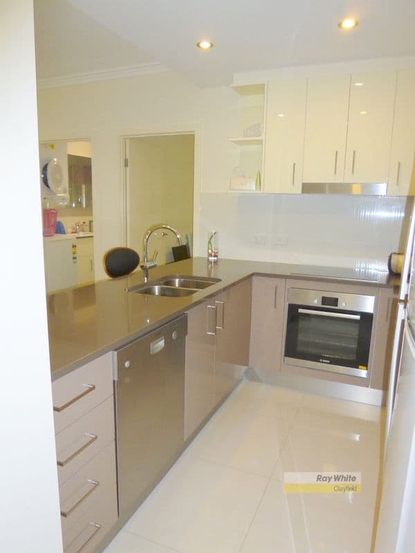 70 Wagner Road, CLAYFIELD QLD 4011, Clayfield - Thumbnail 4