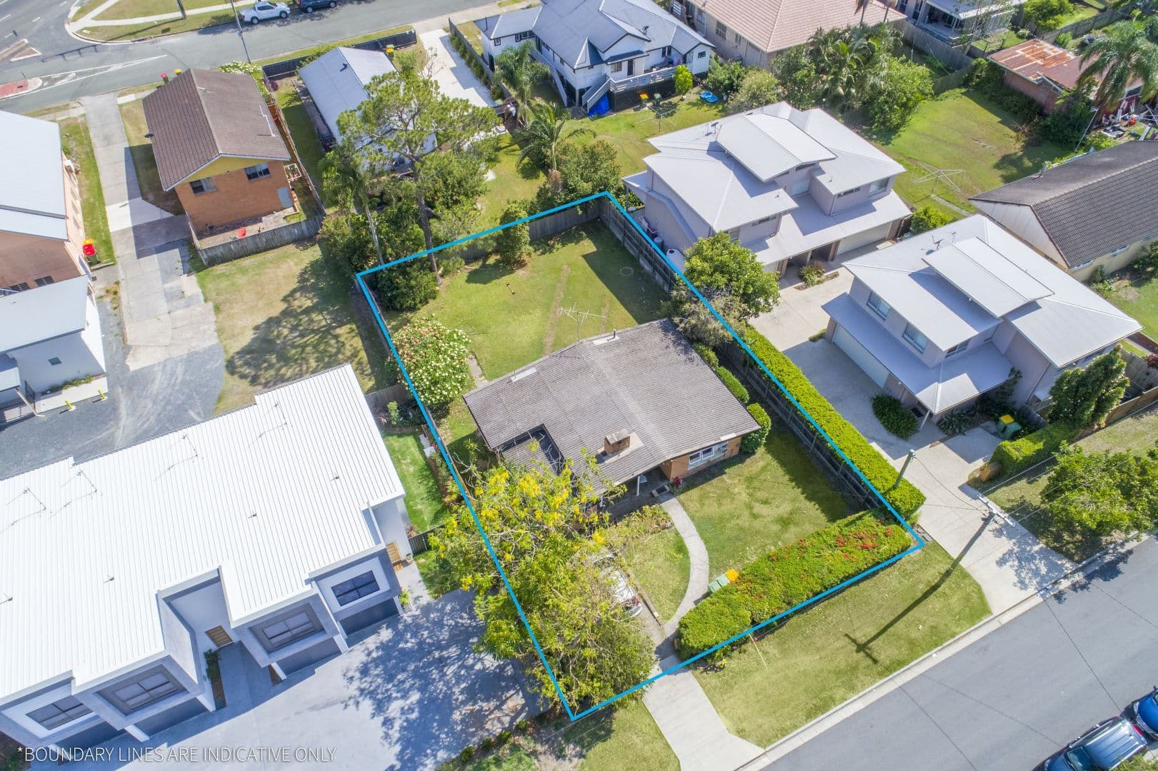 81 Falconer Street, Southport QLD 4215, Southport - Thumbnail 8