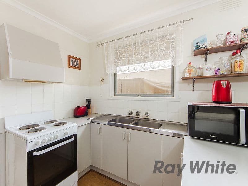 12 Michael Avenue, St Albans VIC 3021, St Albans - Thumbnail 5