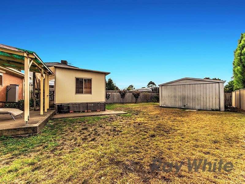12 Michael Avenue, St Albans VIC 3021, St Albans - Thumbnail 8