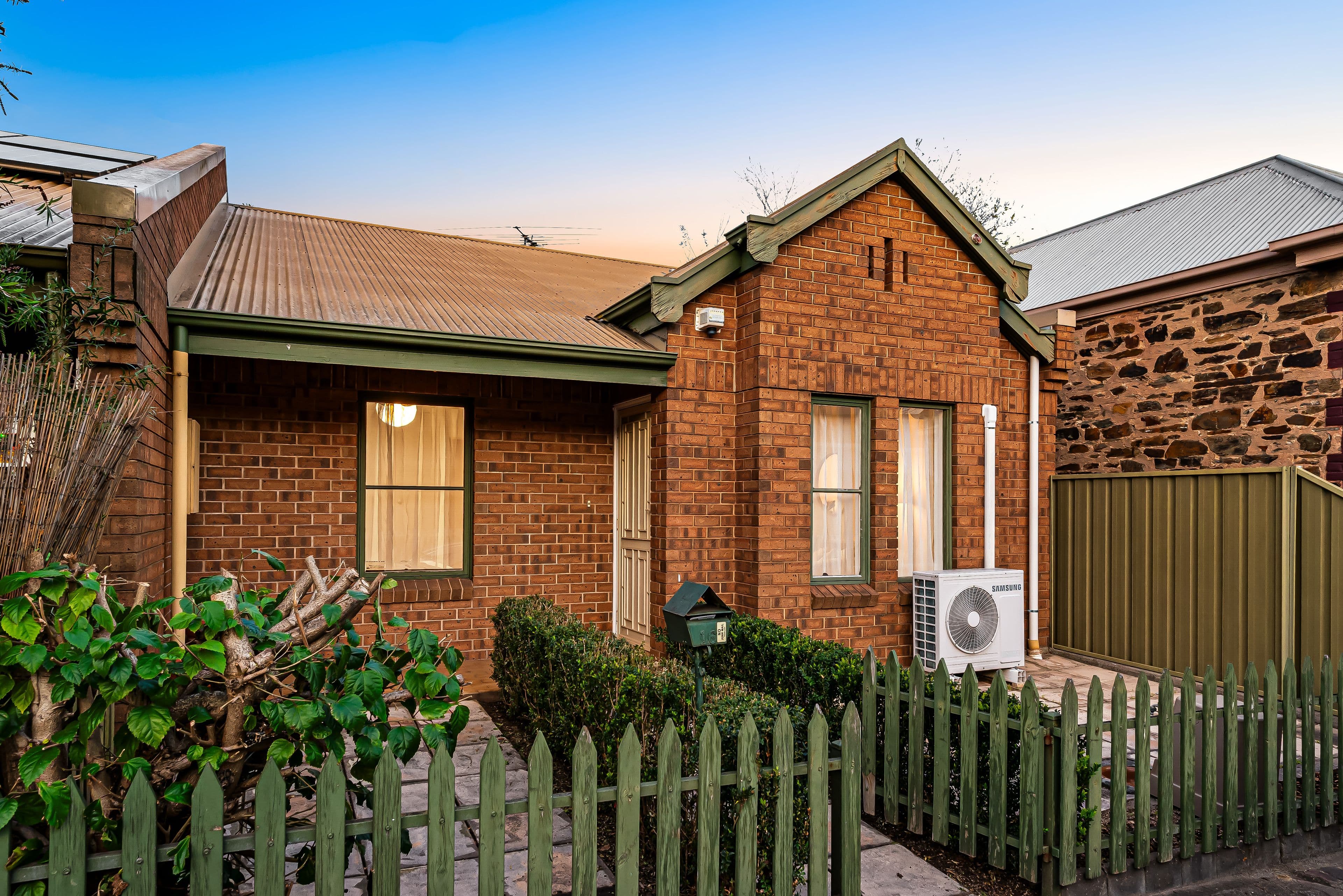 16 Stephens Street, Adelaide SA 5000, Adelaide - Thumbnail 2