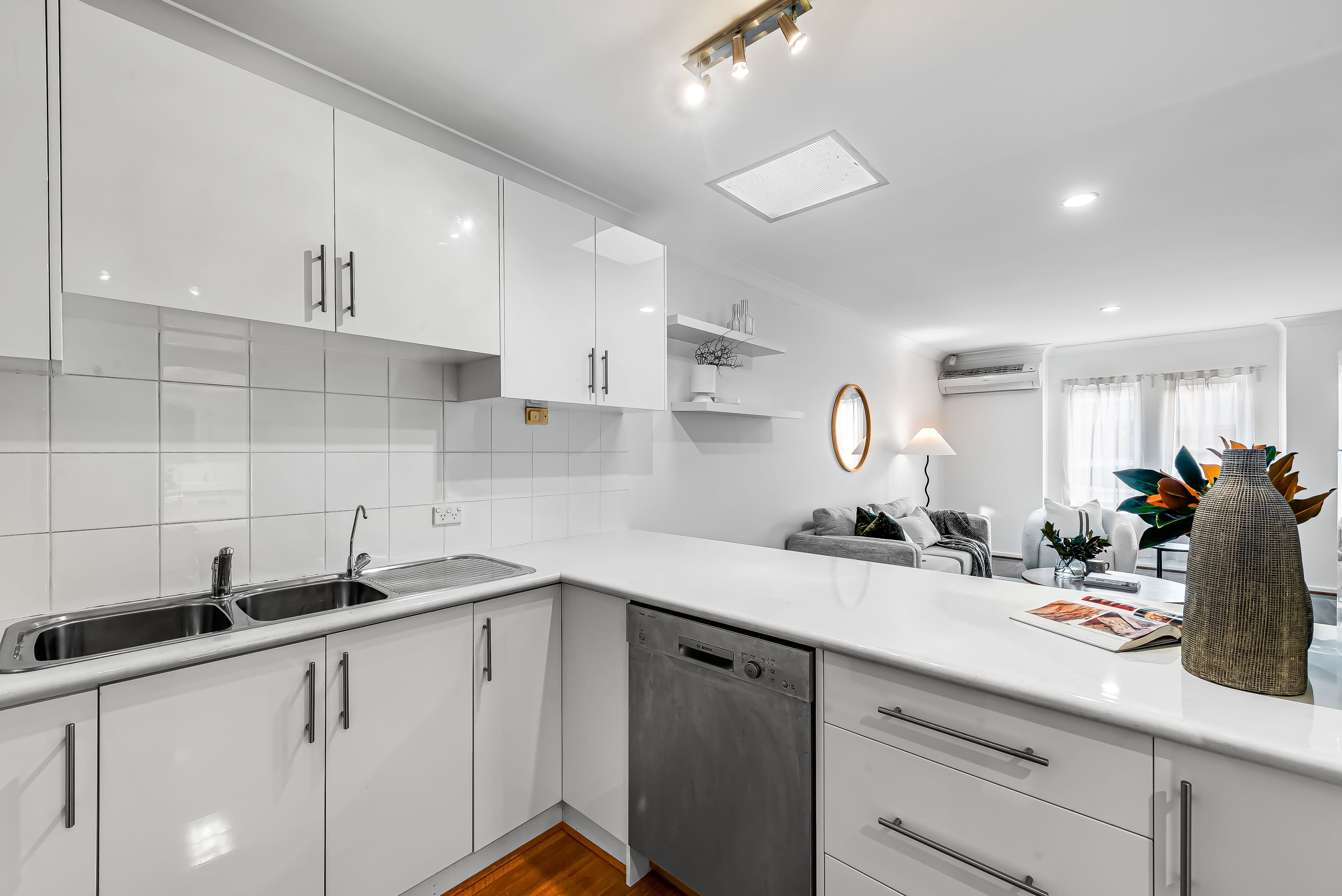 16 Stephens Street, Adelaide SA 5000, Adelaide - Thumbnail 7