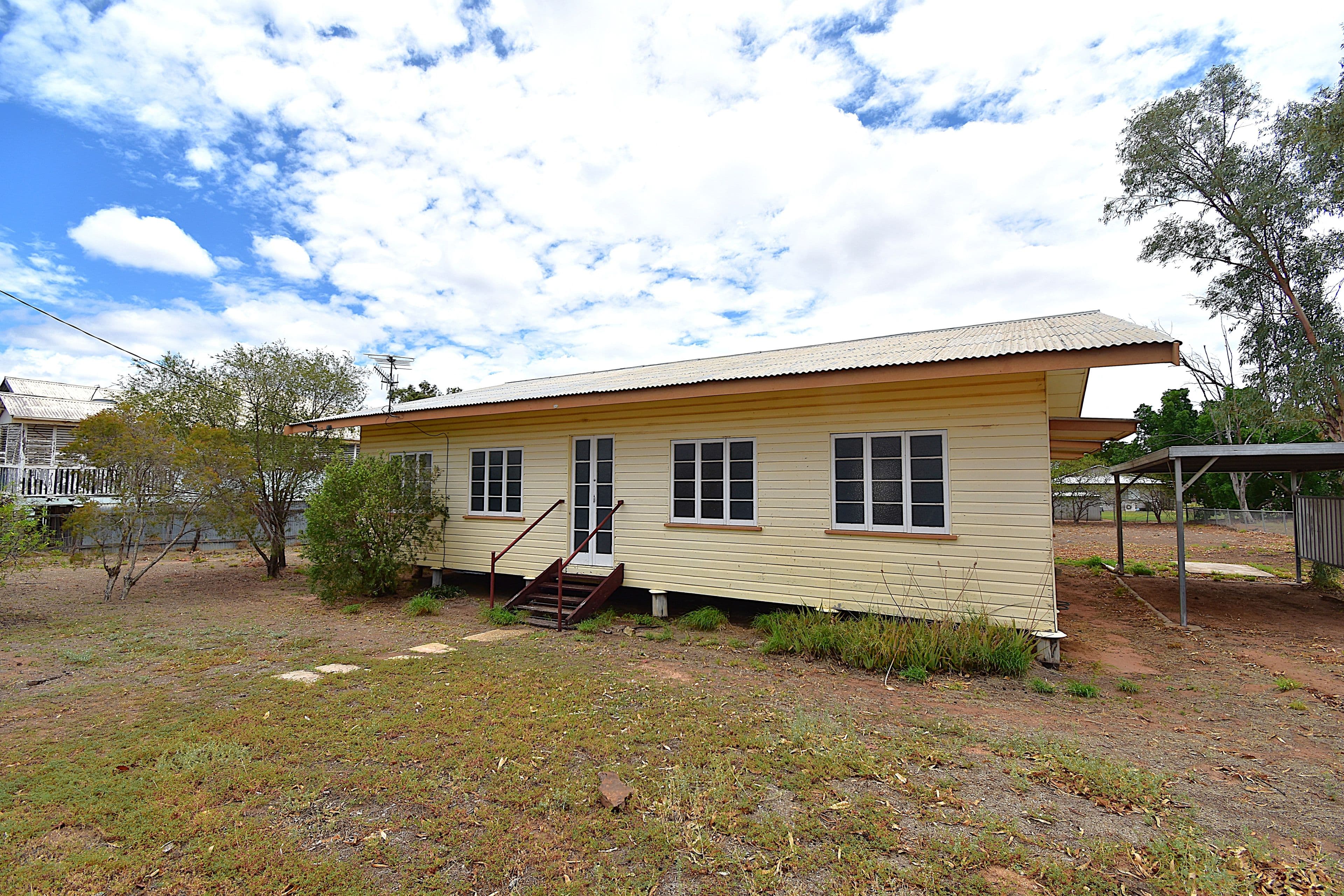 24 Cypress Street, Barcaldine QLD 4725, Barcaldine - Image 1