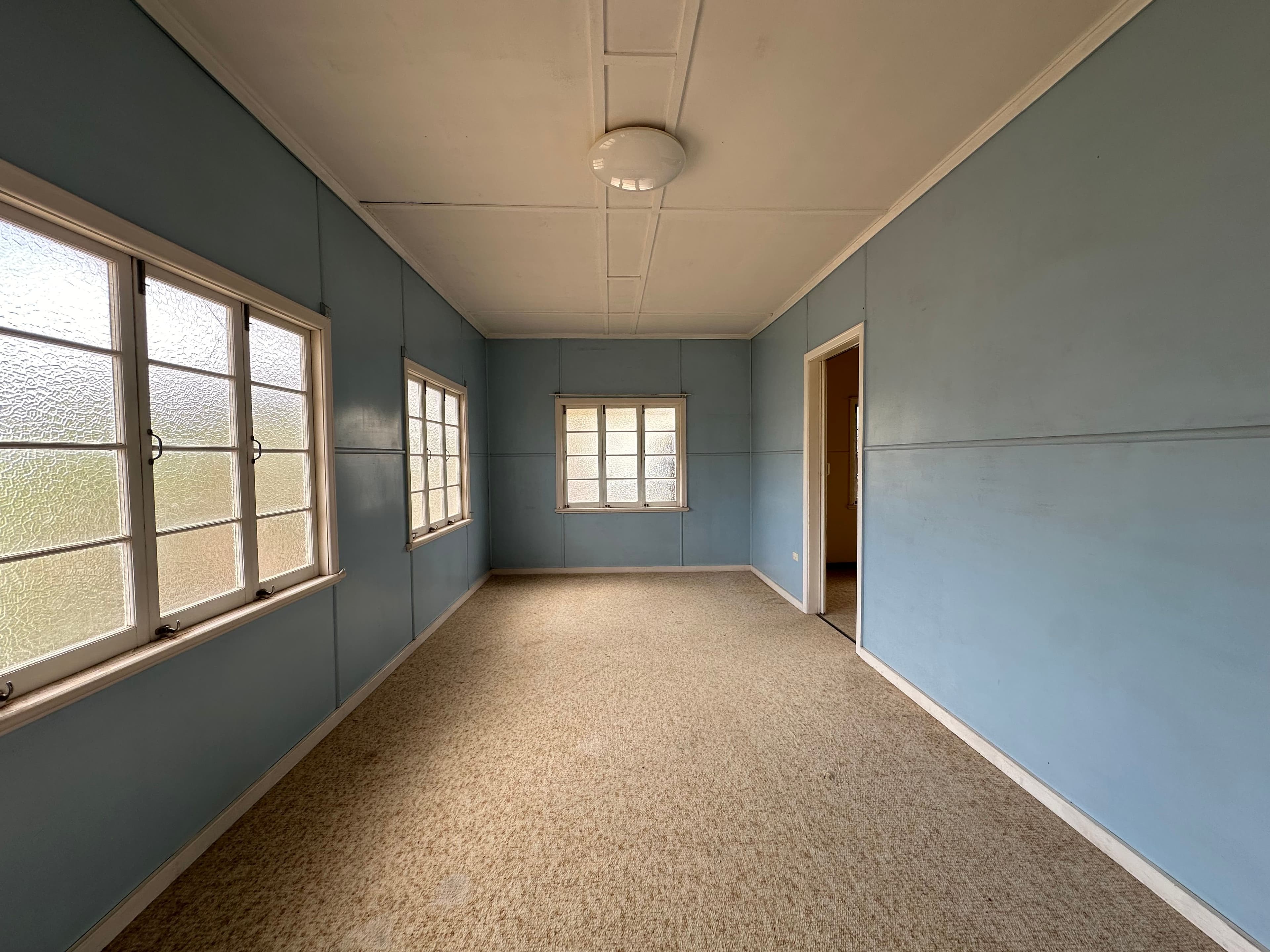 24 Cypress Street, Barcaldine QLD 4725, Barcaldine - Thumbnail 4