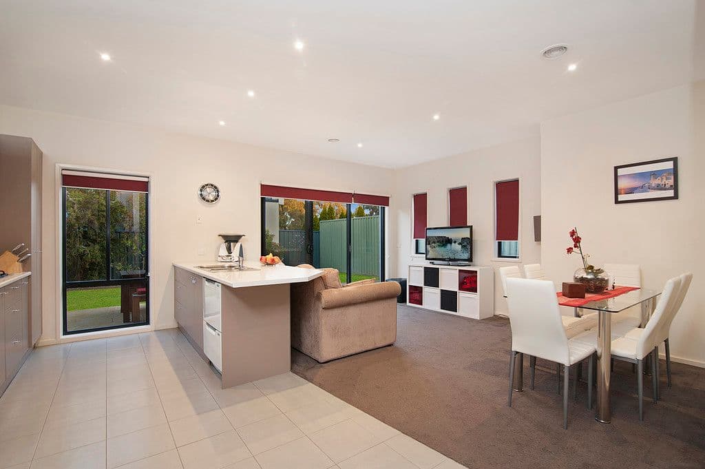 24 Jack Holt Way, Mordialloc VIC 3195, Mordialloc - Thumbnail 3