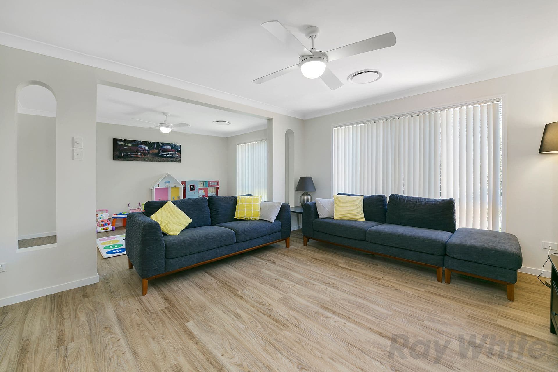 105 Bordeaux Street, Eight Mile Plains QLD 4113, Eight Mile Plains - Thumbnail 2