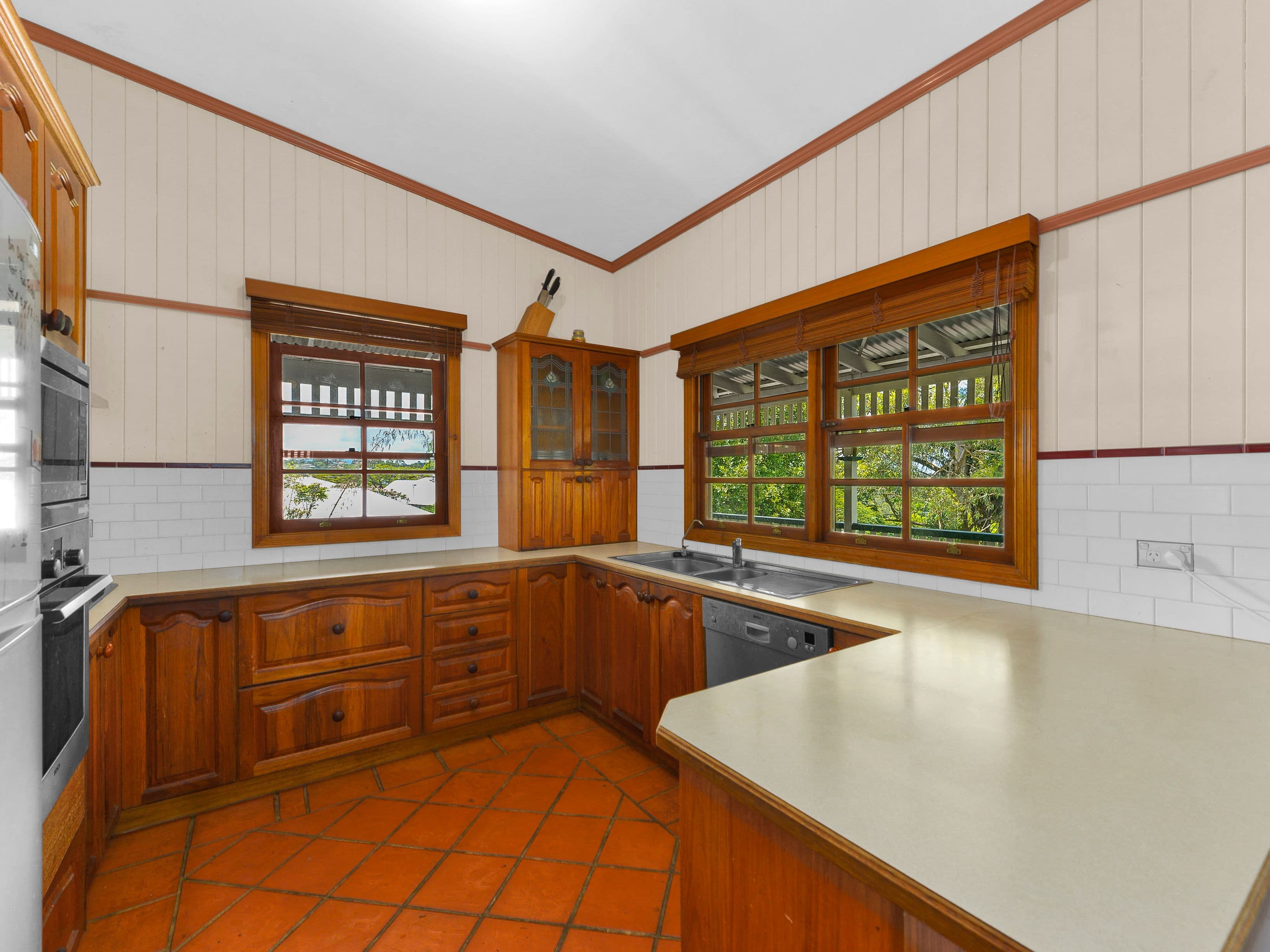 49 Coopers Camp Road, Bardon QLD 4065, Bardon - Thumbnail 5