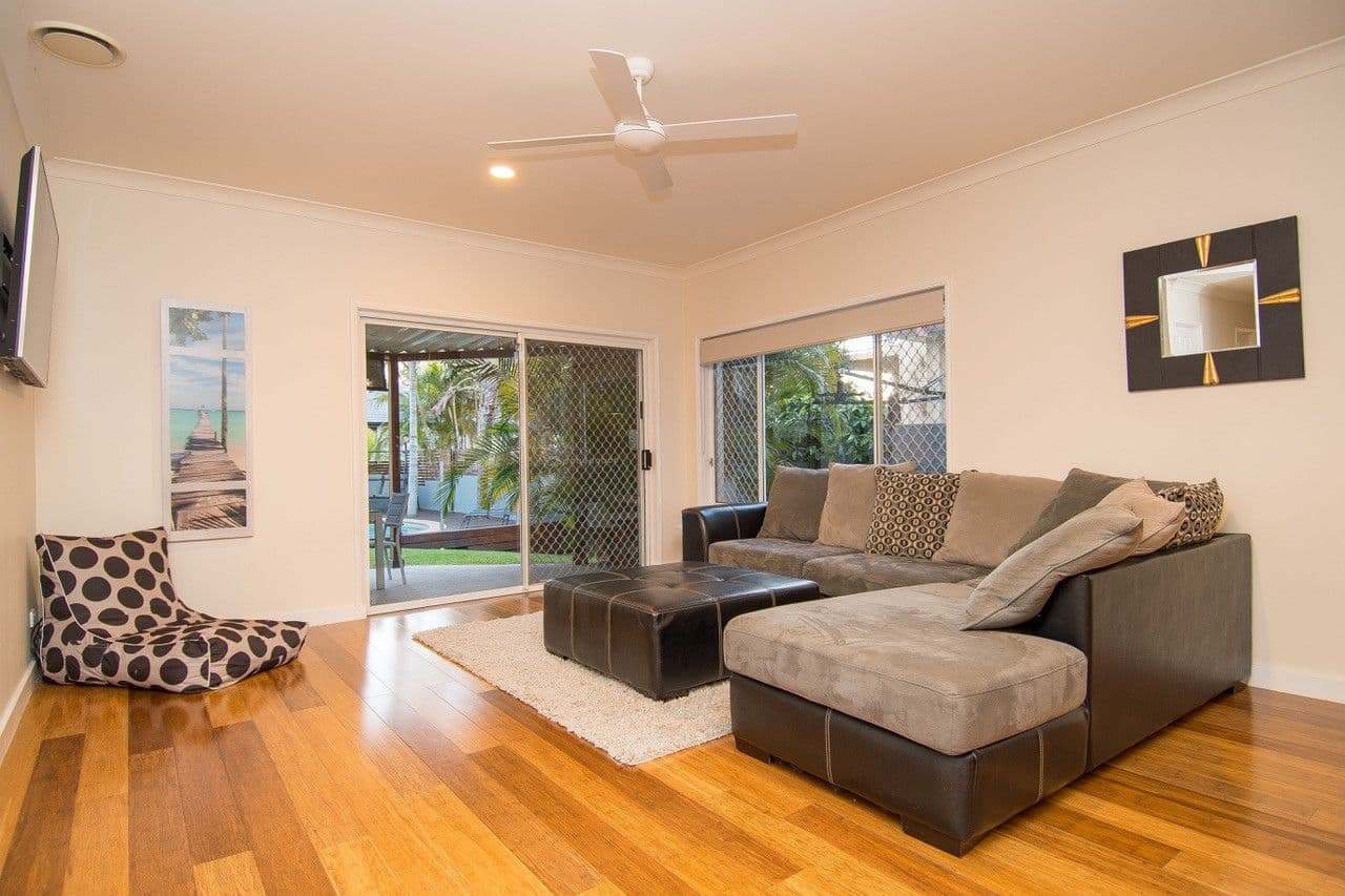 1 Delonix Court, Arundel QLD 4214, Schofields - Thumbnail 8