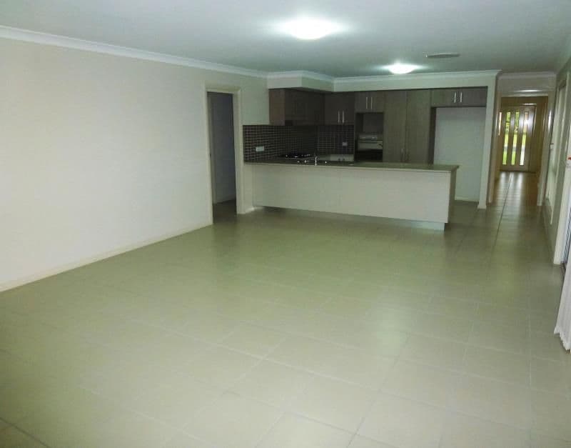 6 Artesian Court, DUBBO NSW 2830, Dubbo - Thumbnail 3