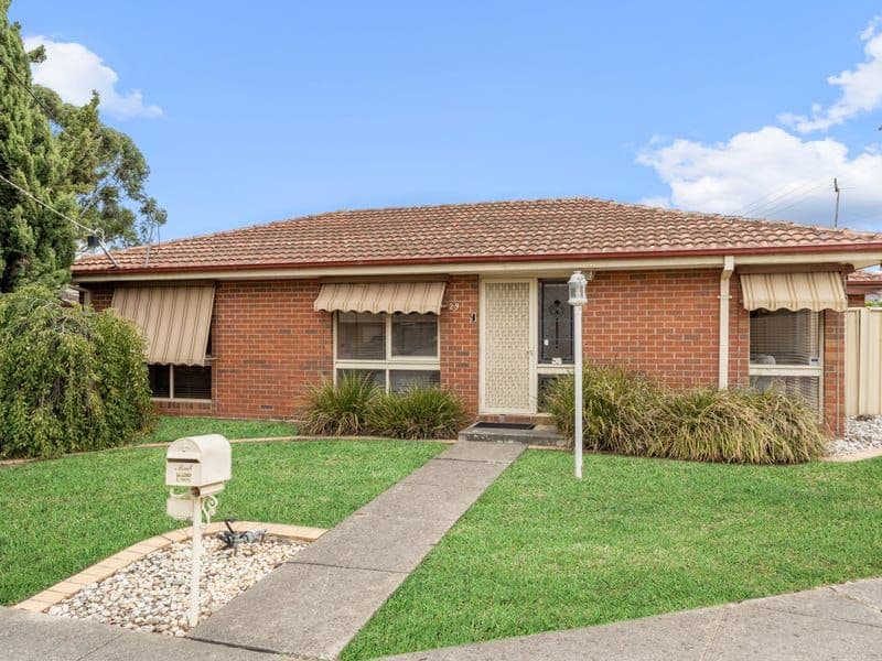 29 Dransfield Way, Epping VIC 3076, Epping - Image 1