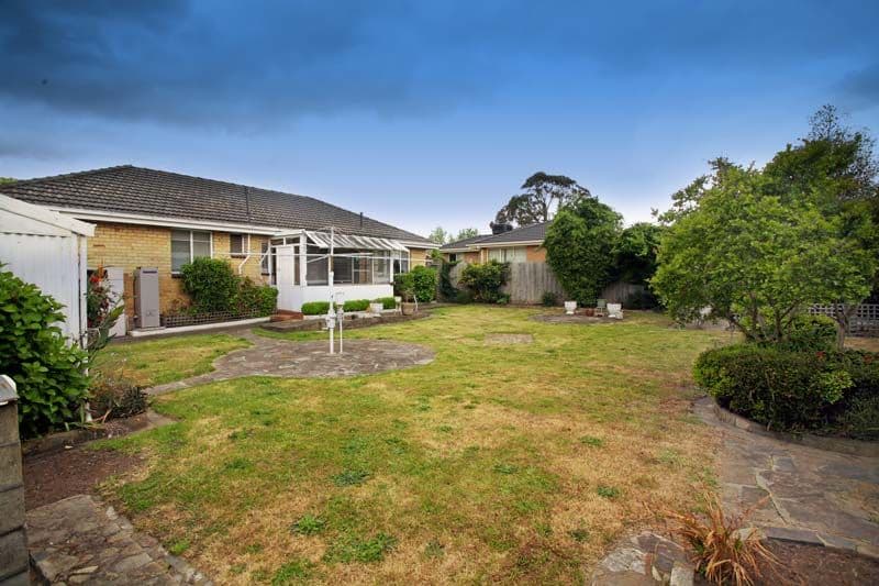 12  Juniper Avenue, GLEN WAVERLEY VIC 3150, Glen Waverley - Thumbnail 4