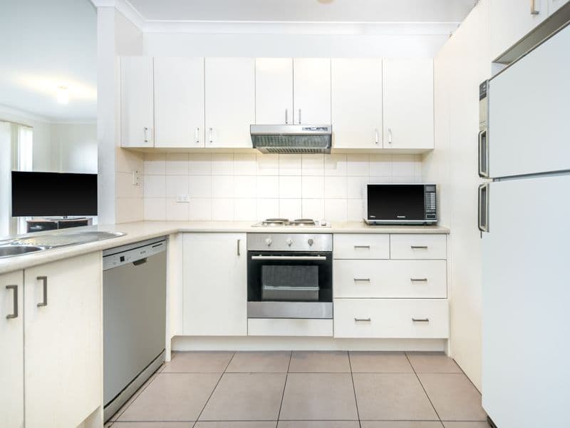 10-9 Petrea Place, Melton West VIC 3337, Melton West - Thumbnail 2