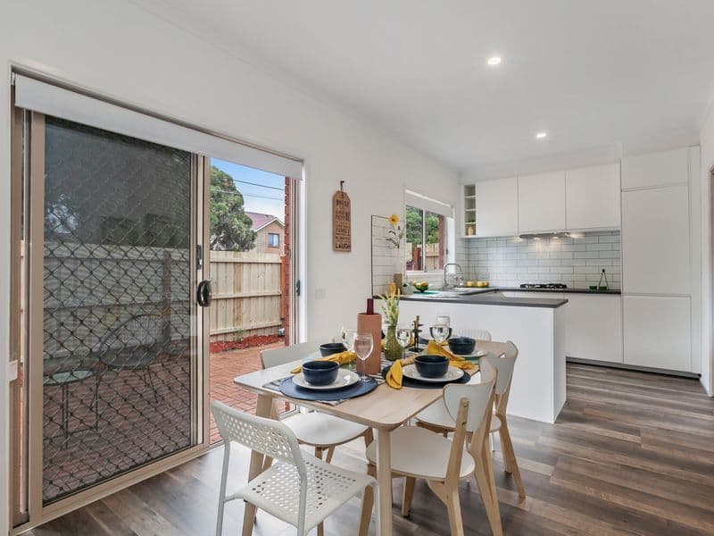 5 Oak Street, Preston VIC 3072, Preston - Thumbnail 3