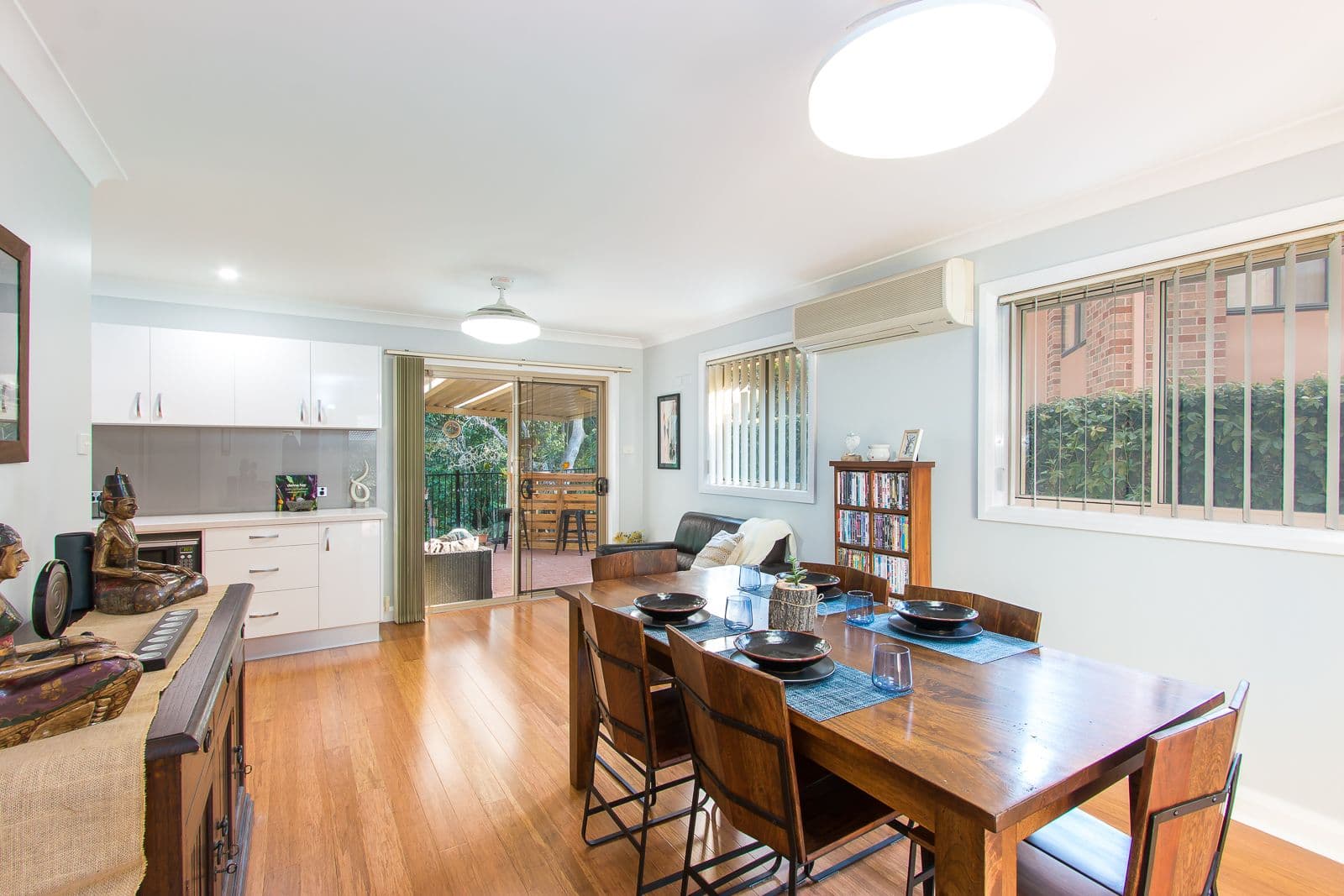 72 Park Street, Charlestown - Thumbnail 3