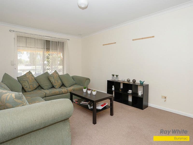 4 Uluru Gardens, Ballajura WA 6066, Ballajura - Image 1
