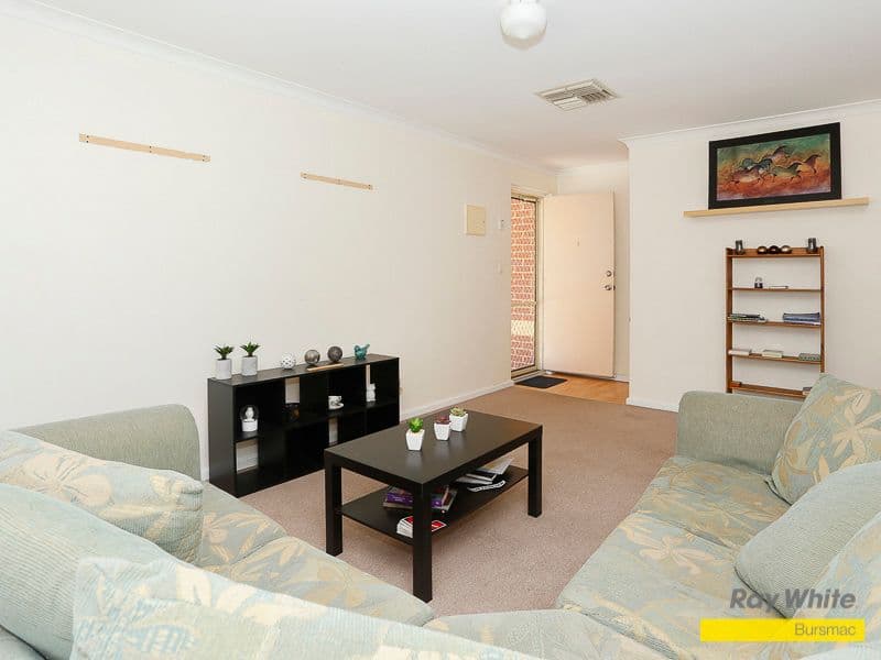 4 Uluru Gardens, Ballajura WA 6066, Ballajura - Thumbnail 4