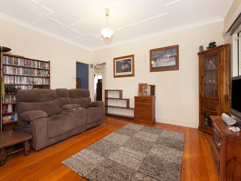 56 Mabel Street, OXLEY QLD 4075, Oxley - Thumbnail 7