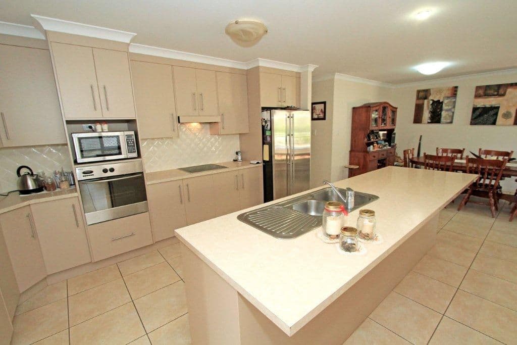 6 Treefern Terrace, FRENCHVILLE QLD 4701, Frenchville - Thumbnail 5