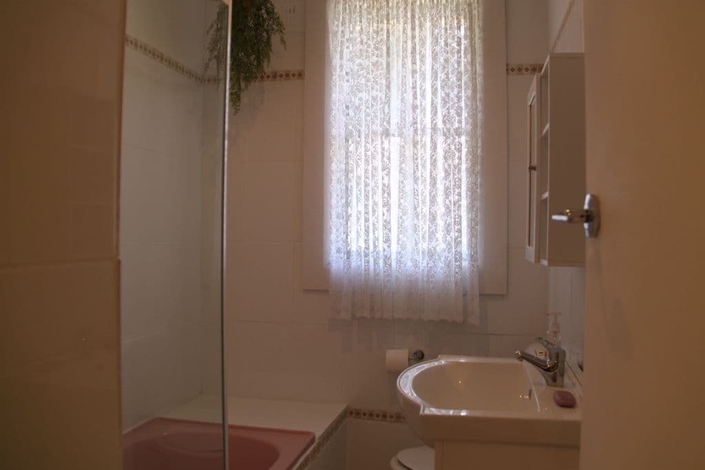 4 Mills Street, Tamworth NSW 2340, South Tamworth - Thumbnail 8