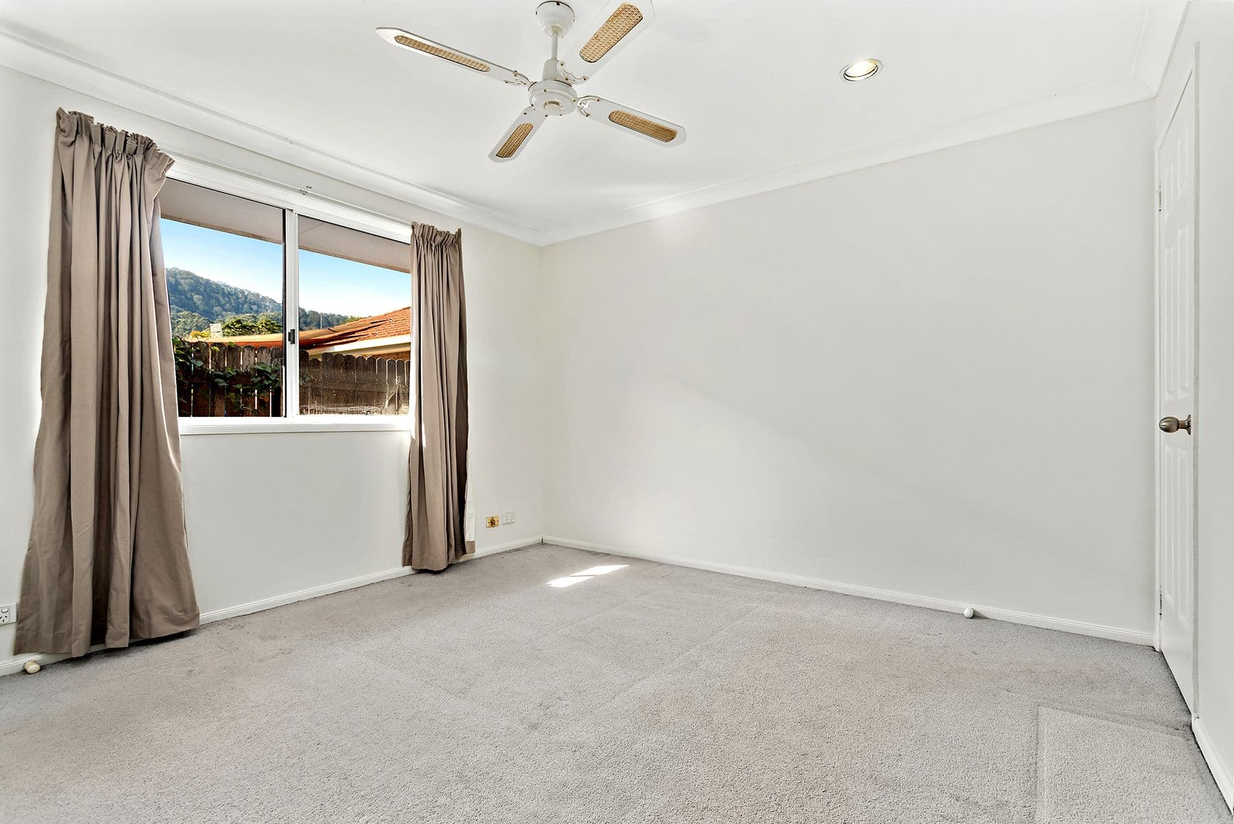 9 Romney Close, Coffs Harbour - Thumbnail 7