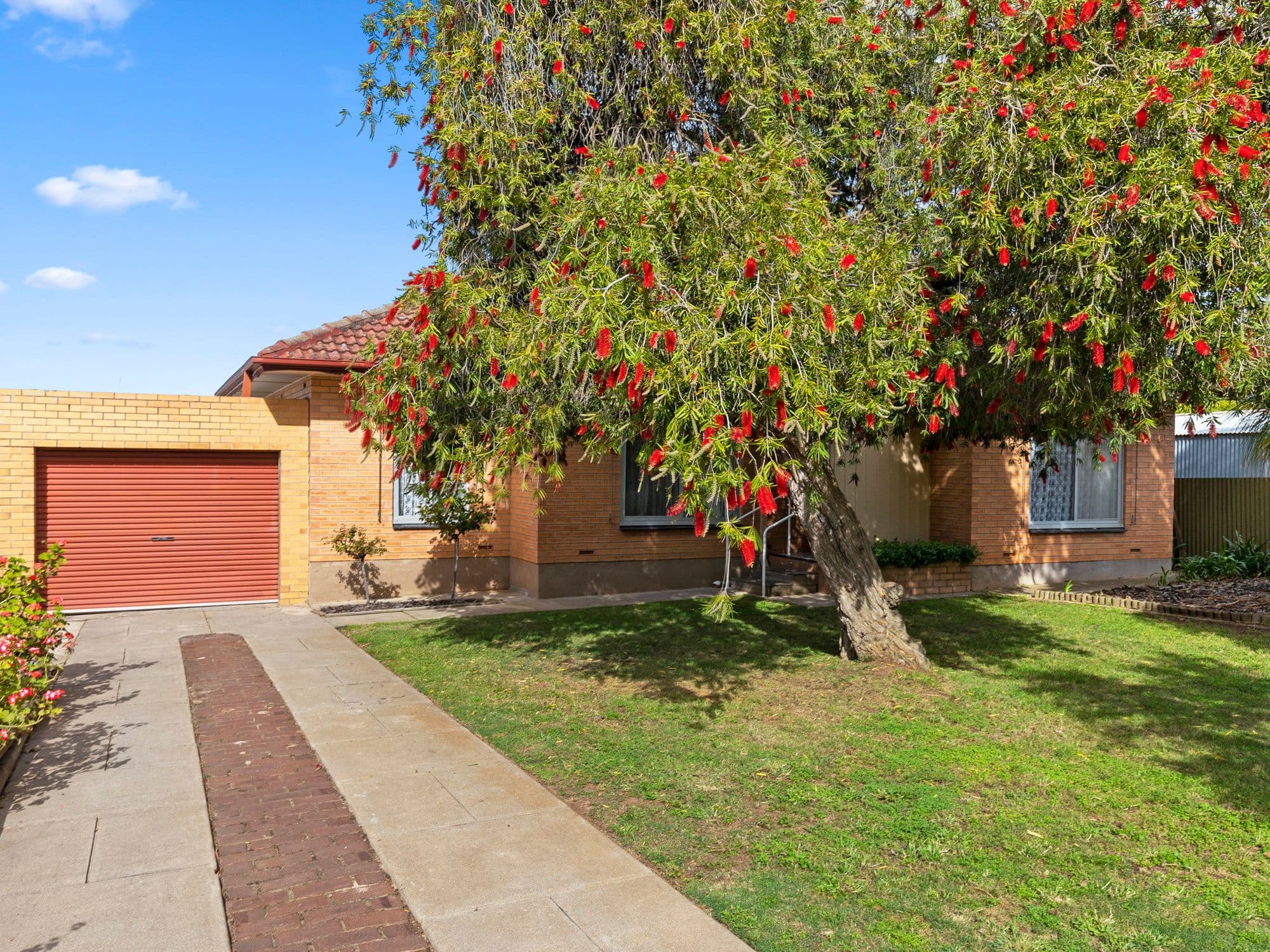 4 Harrow Road, Reynella SA 5161, Reynella - Thumbnail 2