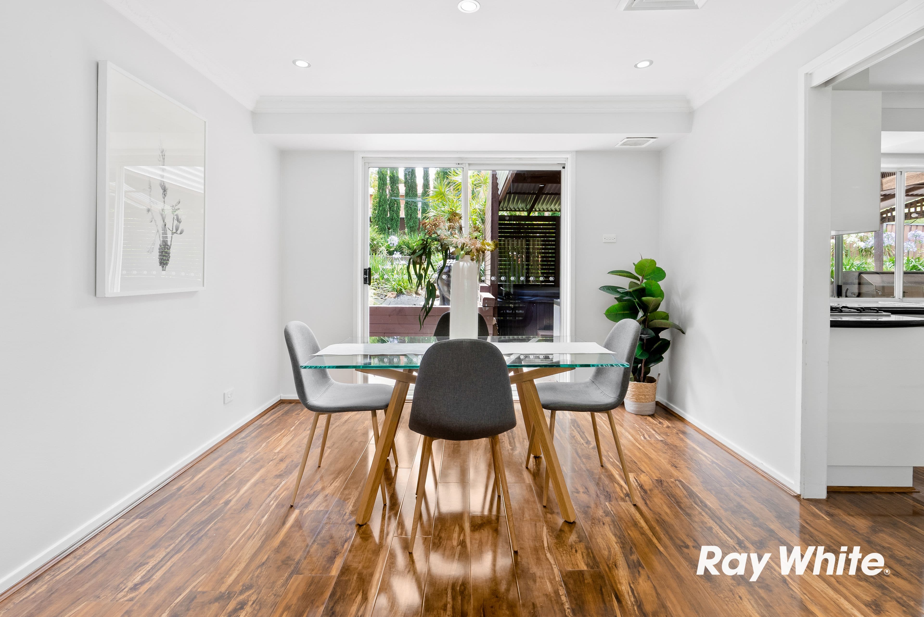 8 Pendley Crescent, Quakers Hill NSW 2763, Quakers Hill - Thumbnail 4