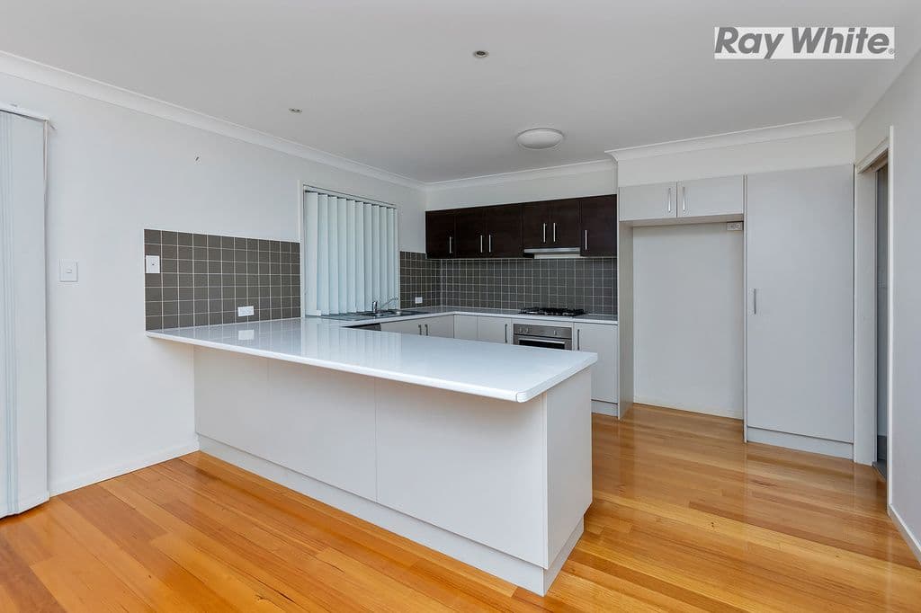 18 Stockwhip Place, Sumner QLD 4074, Sumner - Thumbnail 4
