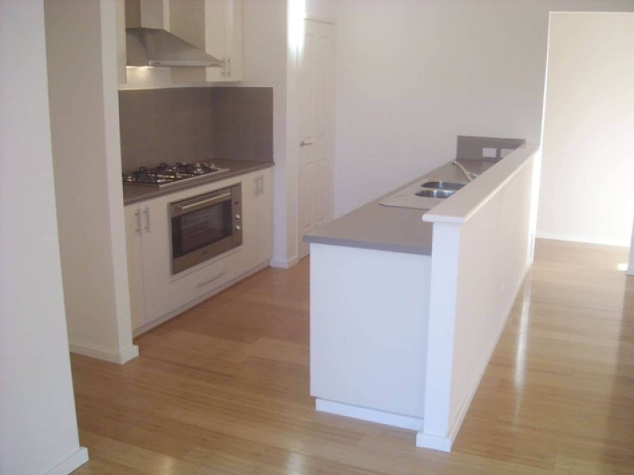 80A Queen Street, Bentley - Thumbnail 3