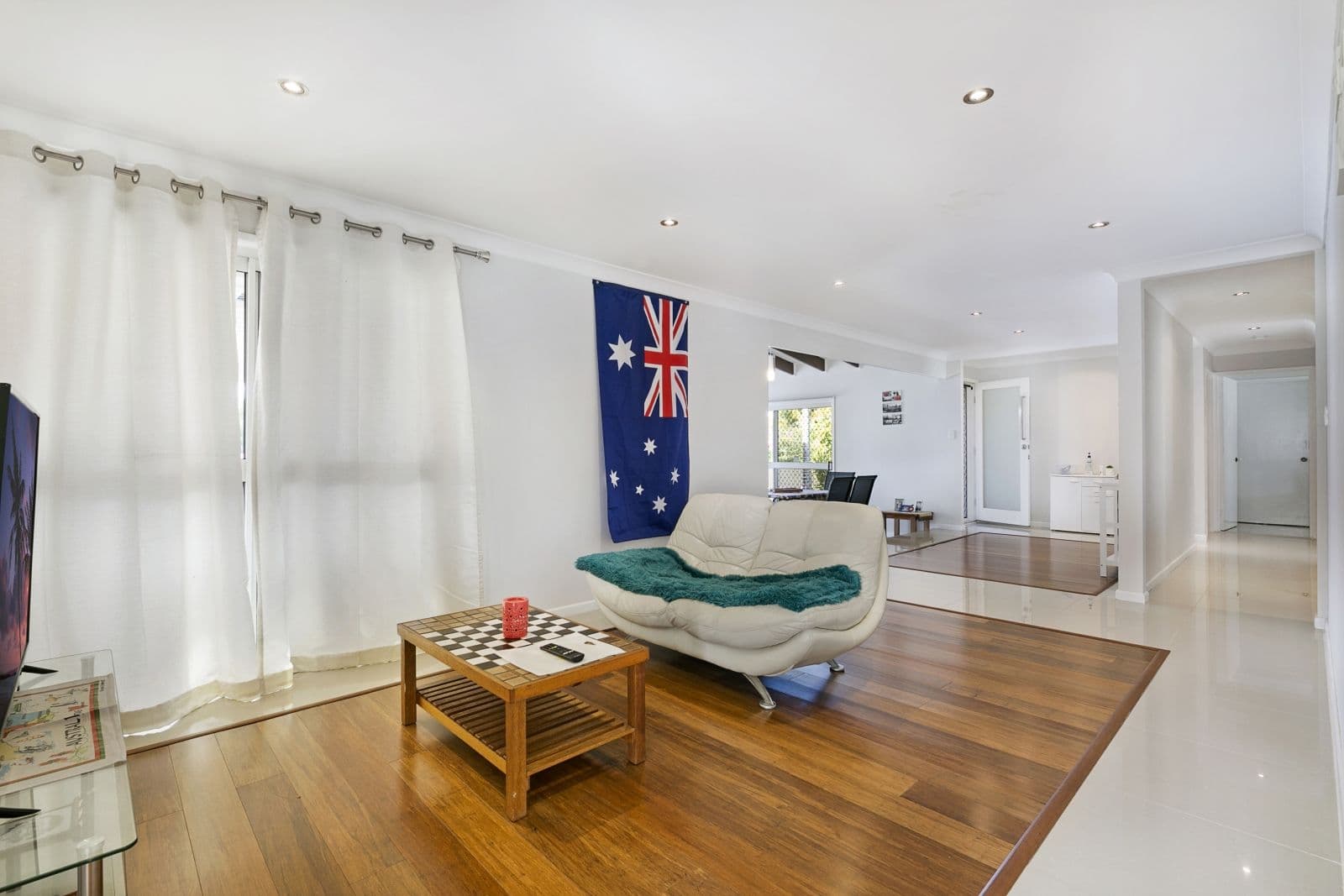 9 Essendon Close, Arundel QLD 4214, Arundel - Thumbnail 5