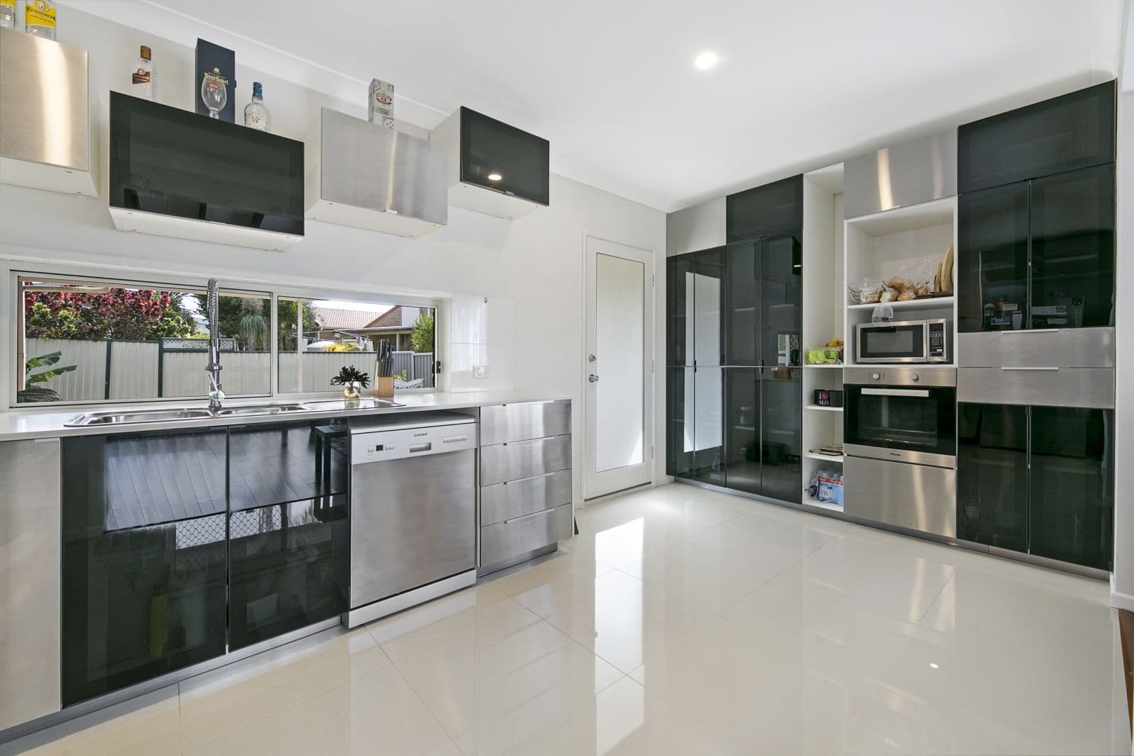 9 Essendon Close, Arundel QLD 4214, Arundel - Thumbnail 6