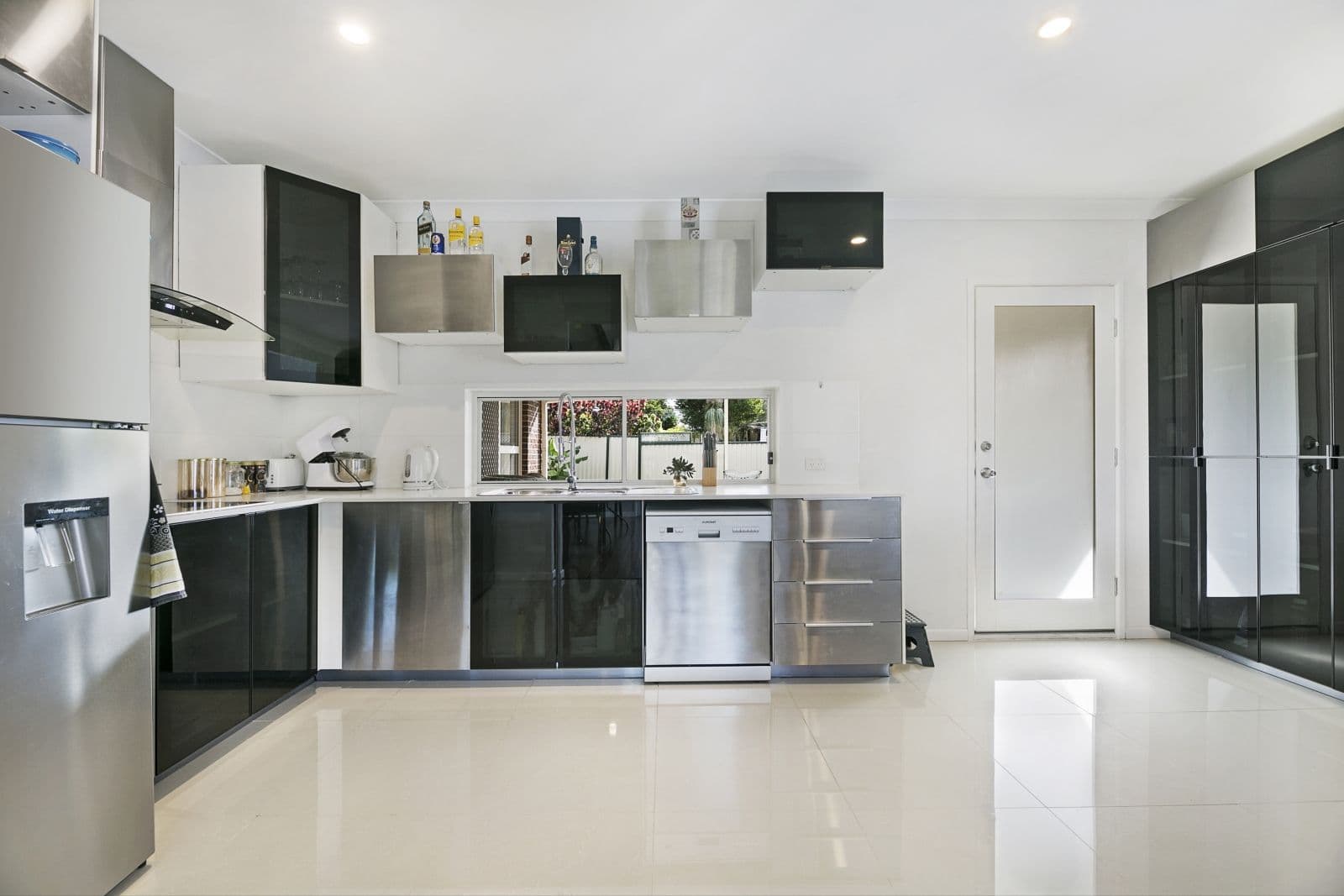 9 Essendon Close, Arundel QLD 4214, Arundel - Thumbnail 7