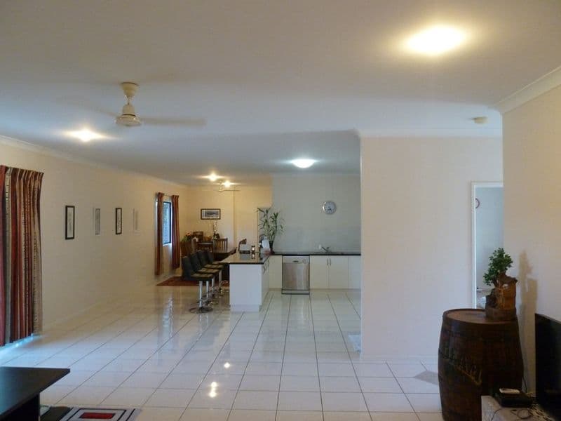 1A Holack Street, NORTH MACKAY QLD 4740, North Mackay - Thumbnail 7