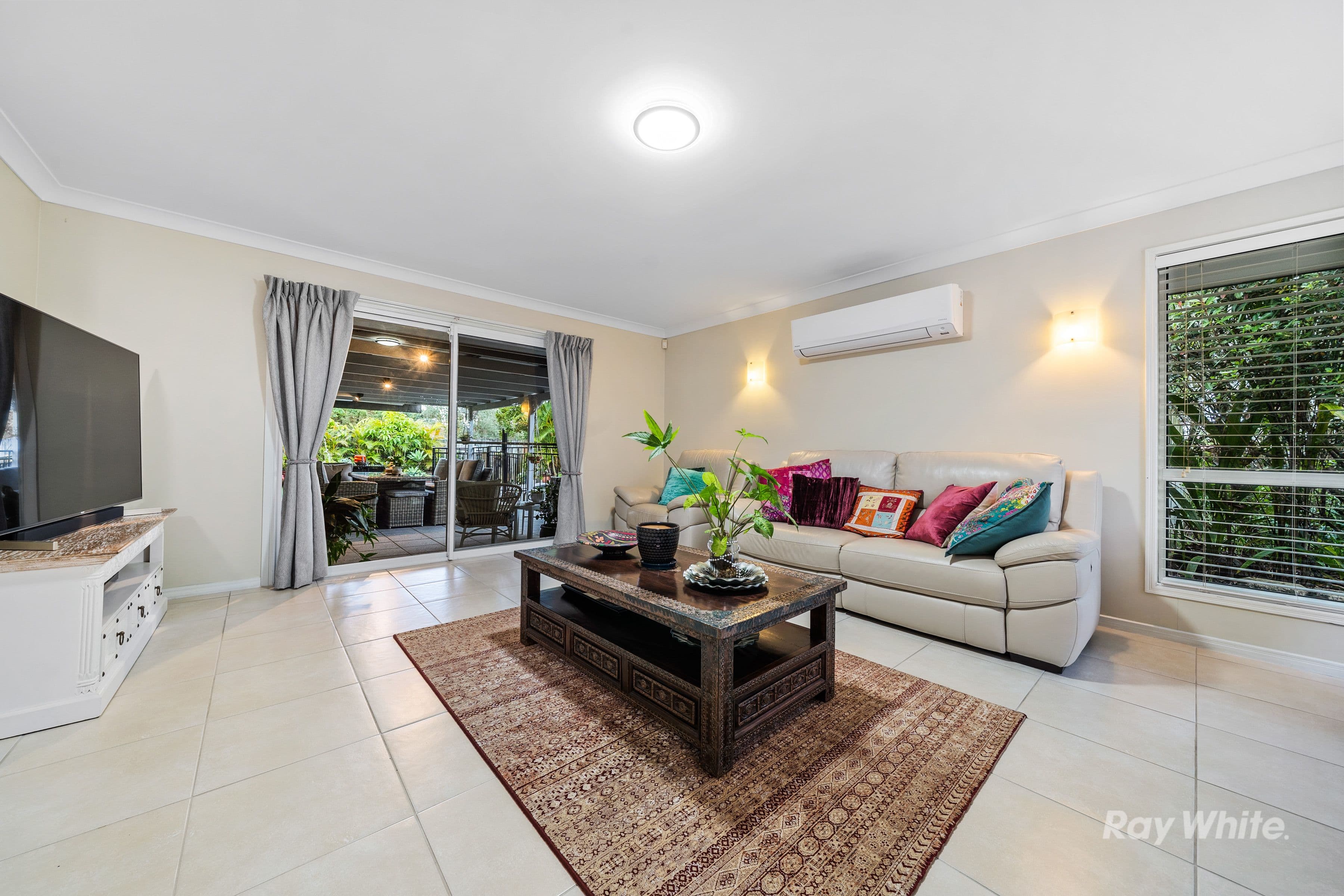 19 Itea Court, Regents Park QLD 4118, Regents Park - Thumbnail 2