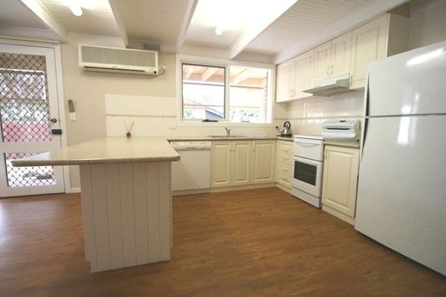 6 West Court, Cowes VIC 3922, Cowes - Thumbnail 3