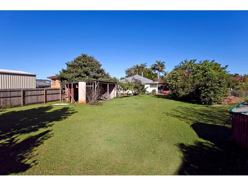 7 Base Street, VICTORIA POINT QLD 4165, Victoria Point - Thumbnail 2