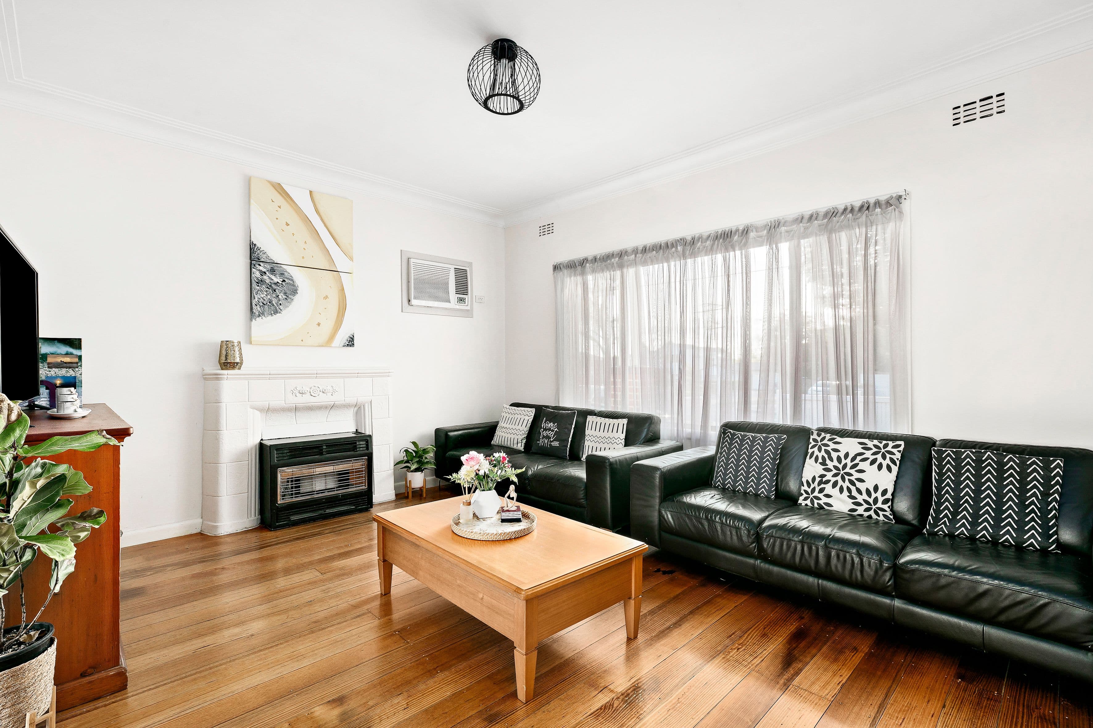 2 Valerie Street, Pascoe Vale VIC 3044, Pascoe Vale - Thumbnail 5