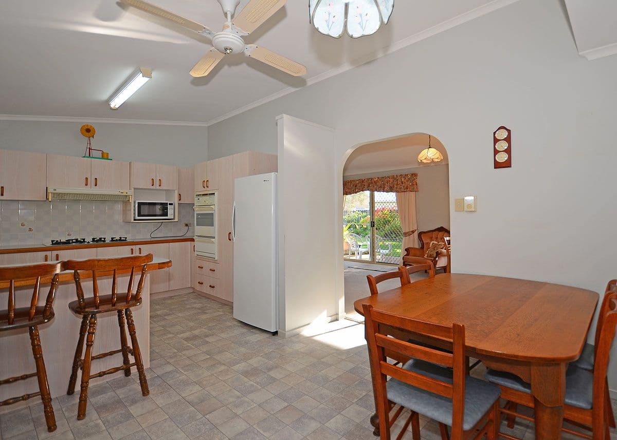21 Keppel Court, Kawungan QLD 4655, Kawungan - Thumbnail 6