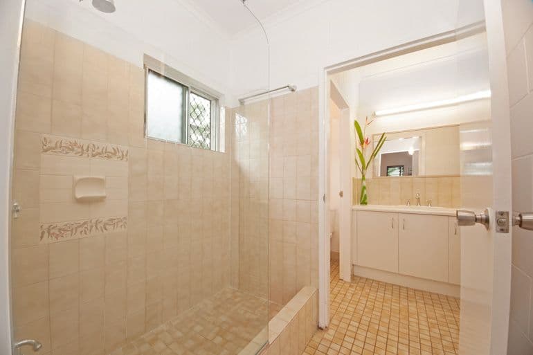48 Baronia, HOLLOWAYS BEACH QLD 4878, Holloways Beach - Thumbnail 4