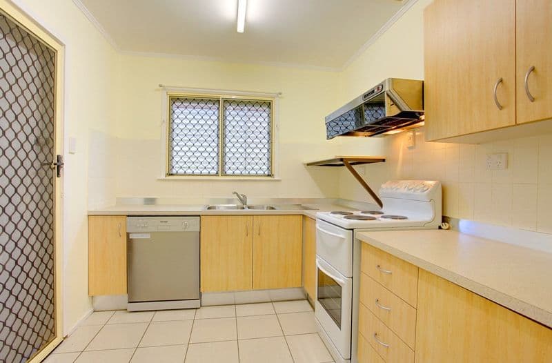 95 Edison Street, WULGURU QLD 4811, Wulguru - Thumbnail 4