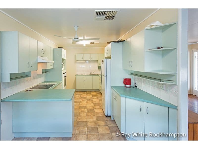 35 Cowap Street, Park Avenue QLD 4701, Park Avenue - Thumbnail 2