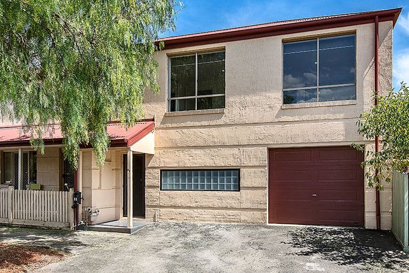 31 McTaggart Street, KENSINGTON VIC 3031, Kensington - Image 1