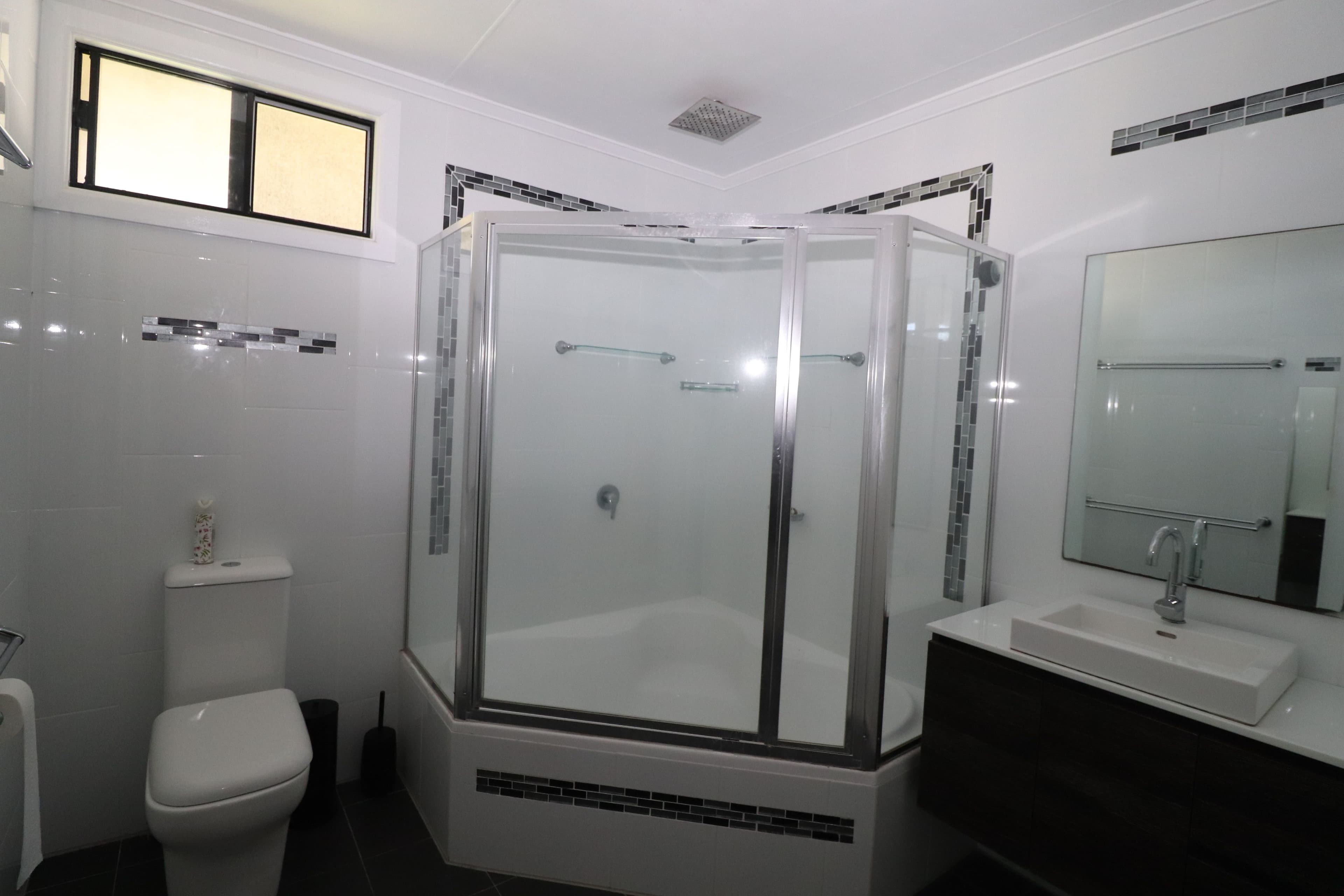 8 Jesson Street, Ingham QLD 4850, Ingham - Thumbnail 4