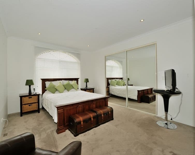 10 Tamarama Street, SECRET HARBOUR WA 6173, Secret Harbour - Thumbnail 5