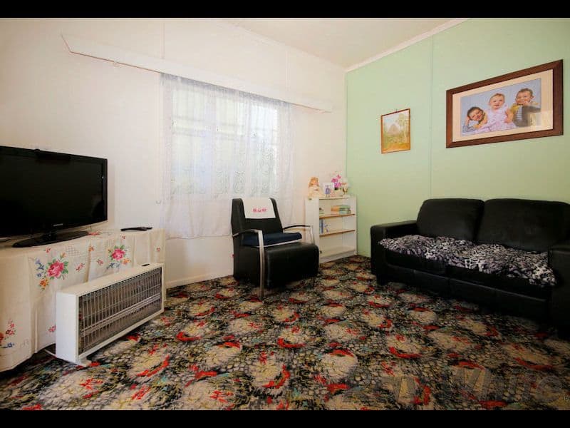 12a McLean Street, North Ipswich QLD 4305, North Ipswich - Thumbnail 2
