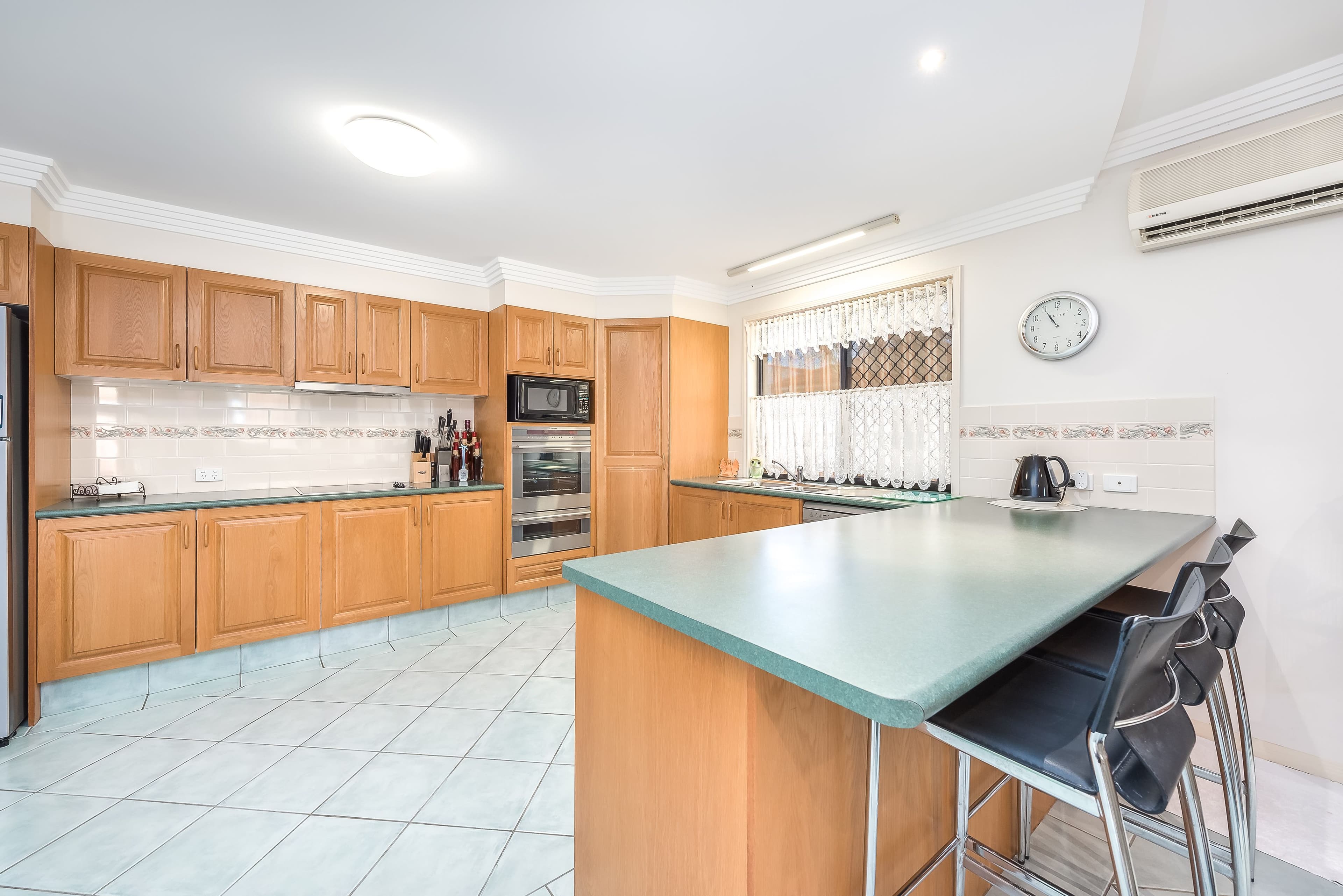 24 Graywillow Boulevard, Oxenford QLD 4210, Oxenford - Thumbnail 5