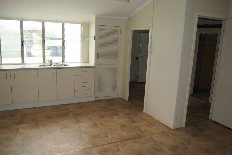 63 Woodstock Street, Maryborough QLD 4650, Maryborough - Thumbnail 5