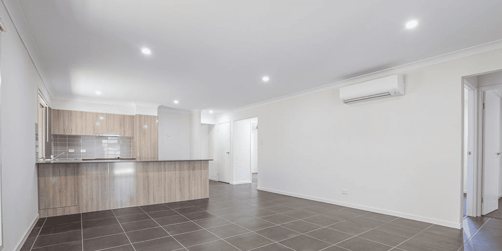 16 Clermont Street, Holmview QLD 4207, Holmview - Thumbnail 2